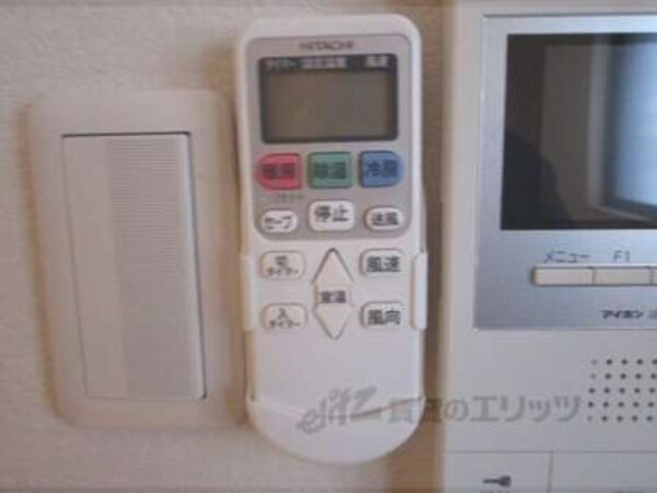 エアコンリモコン