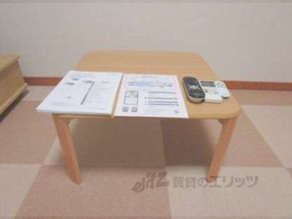 テーブル