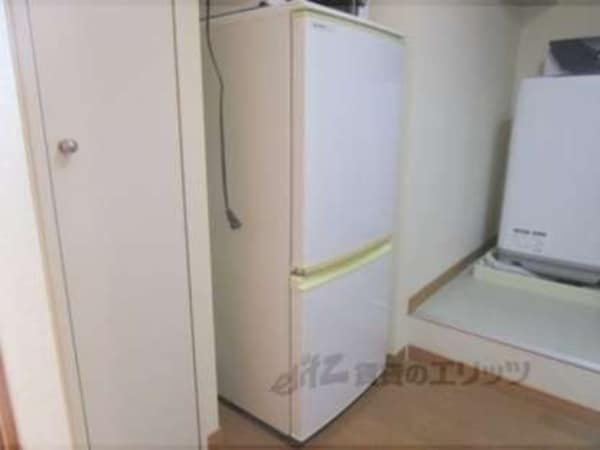 冷蔵庫置場