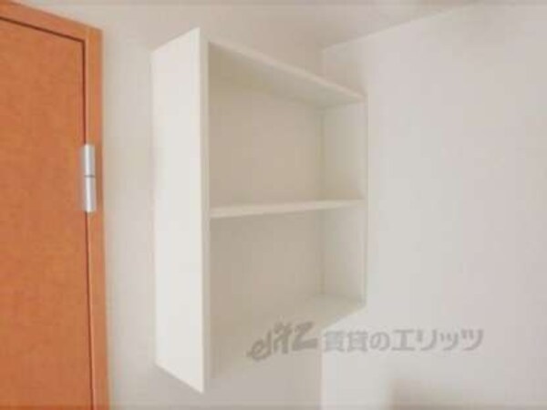 上部収納