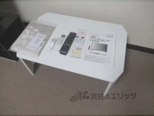 テーブル