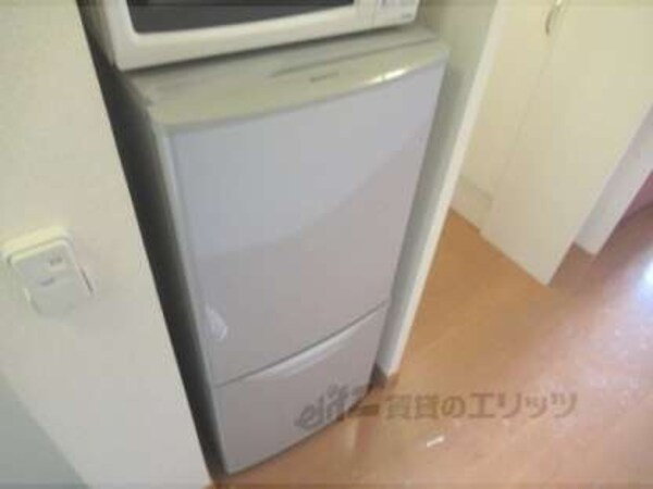 冷蔵庫置場