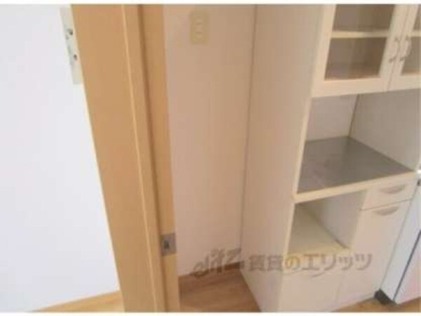 冷蔵庫置場