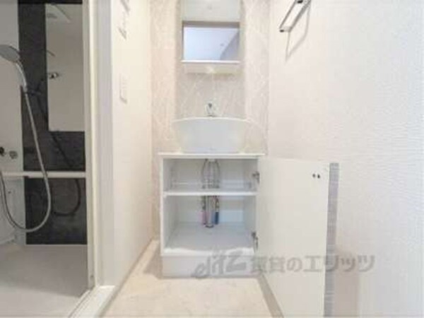 洗面所下部収納