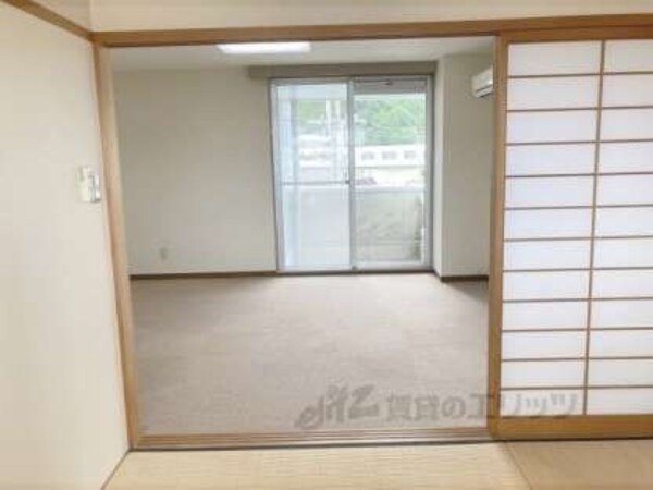 冷蔵庫置場