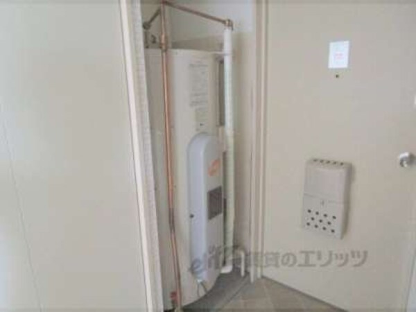 電気温水器