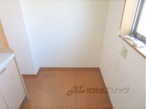 冷蔵庫置場