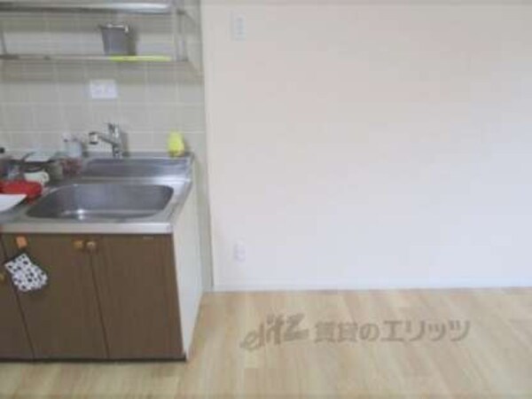 冷蔵庫置場