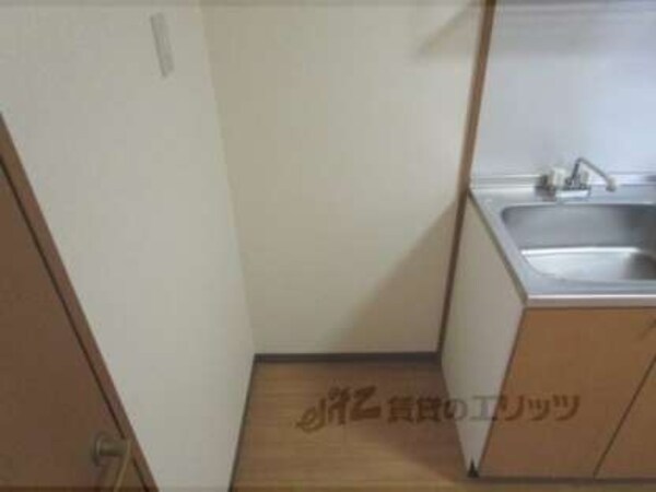 冷蔵庫置場