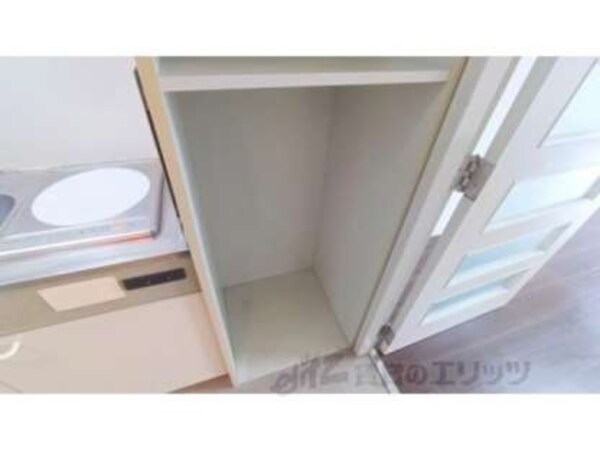 冷蔵庫置場