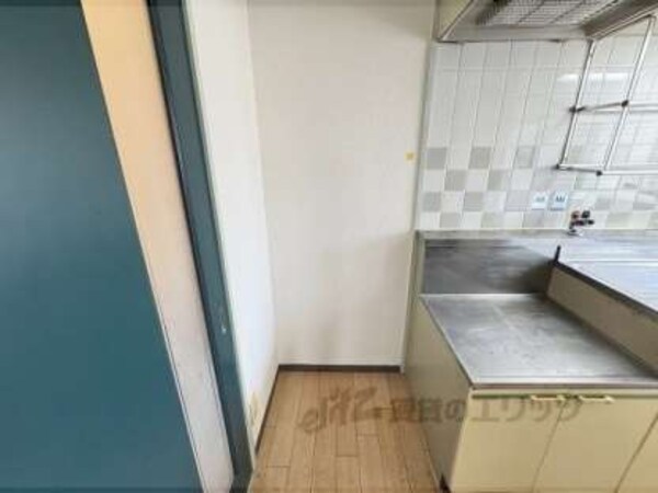 冷蔵庫置場