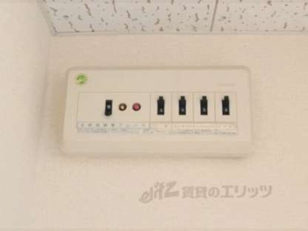 ブレーカー