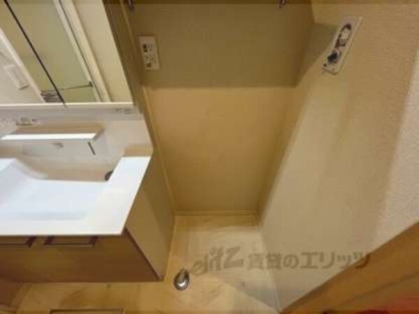 洗濯機置場