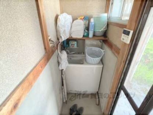 洗濯機置場