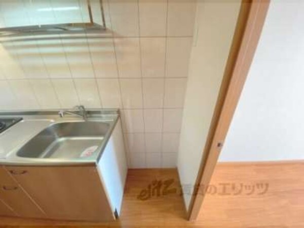 冷蔵庫置場
