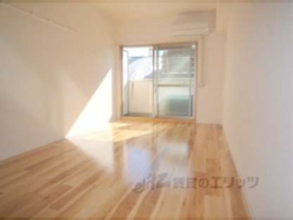 洋室(洋室9.3帖です。)