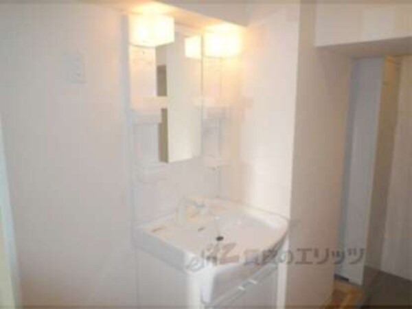 洗面所(独立洗面台です。)