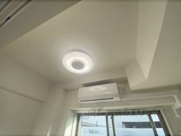 照明