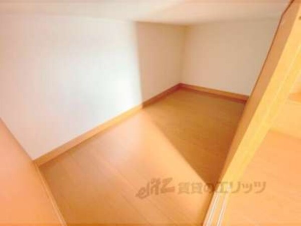 収納(ベッド下)