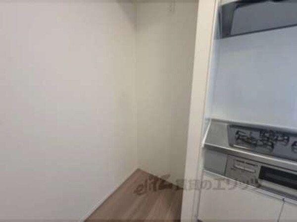 冷蔵庫置場