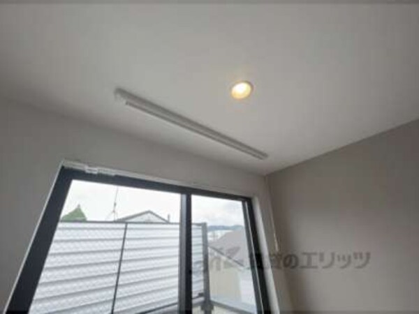 ハンガーラック