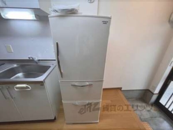 冷蔵庫置場