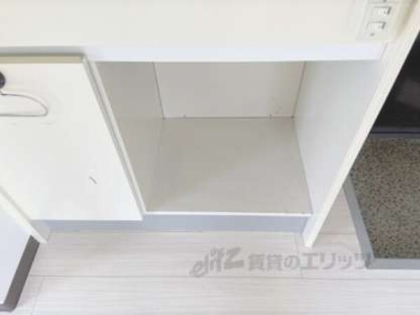 冷蔵庫置場