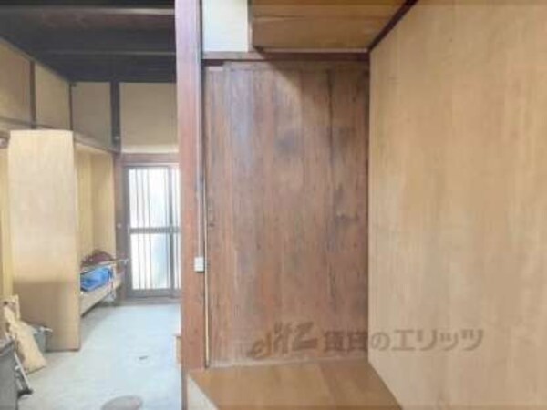 冷蔵庫置場