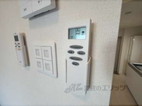 証明リモコン