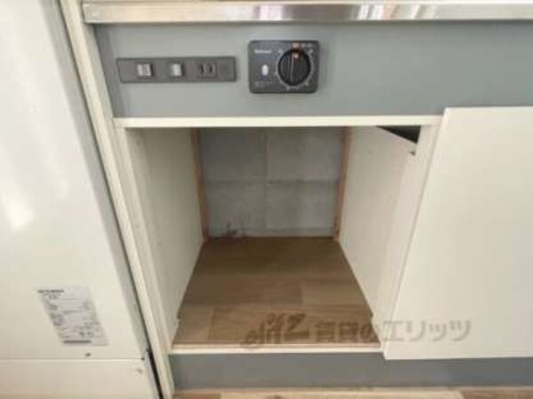 冷蔵庫置場