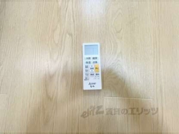 エアコンリモコン