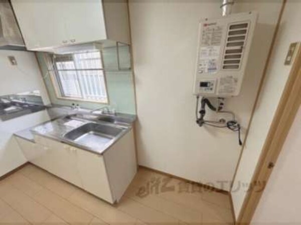 冷蔵庫置場