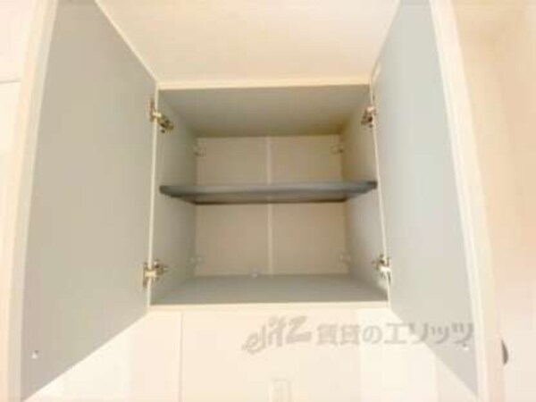 上部収納