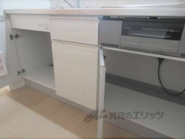 キッチン下収納