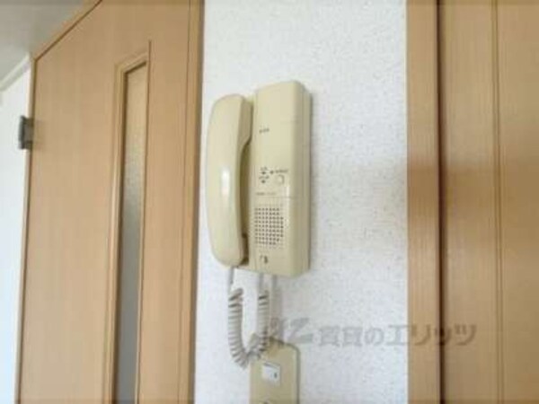 インターフォン