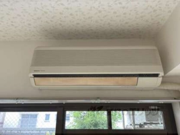 エアコン