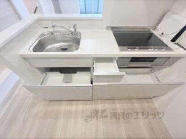 下部収納