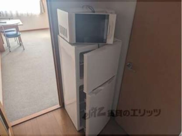 冷蔵庫置場