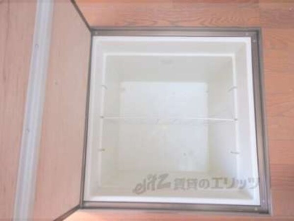 床下収納