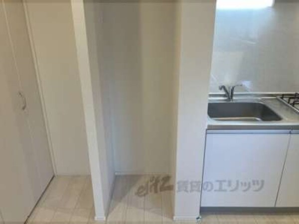 冷蔵庫置場