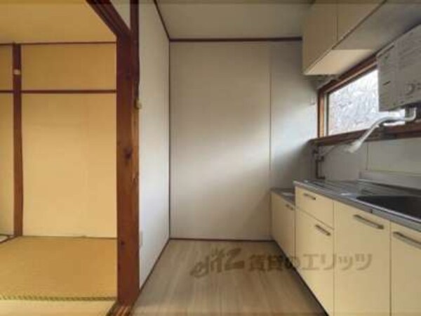 冷蔵庫置場
