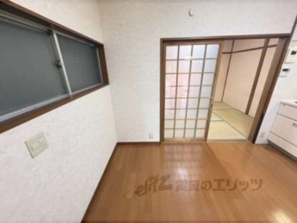 冷蔵庫置場