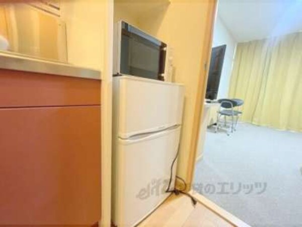 冷蔵庫置場