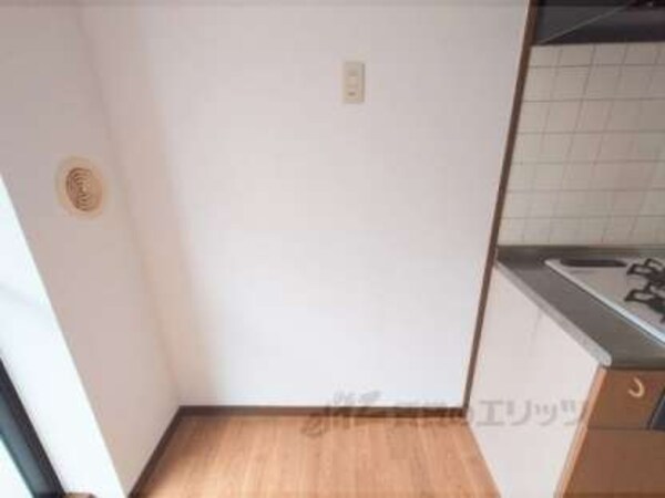 冷蔵庫置場