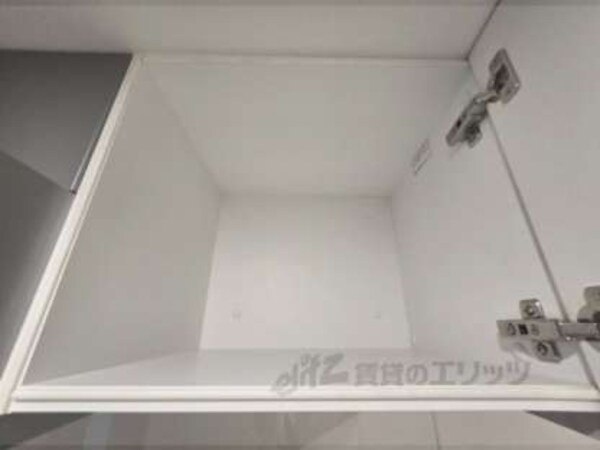 上部収納