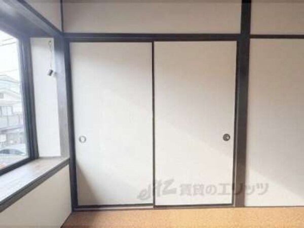 収納(２階洋室６帖)