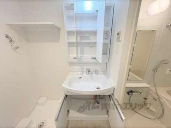 独立洗面台　シンク