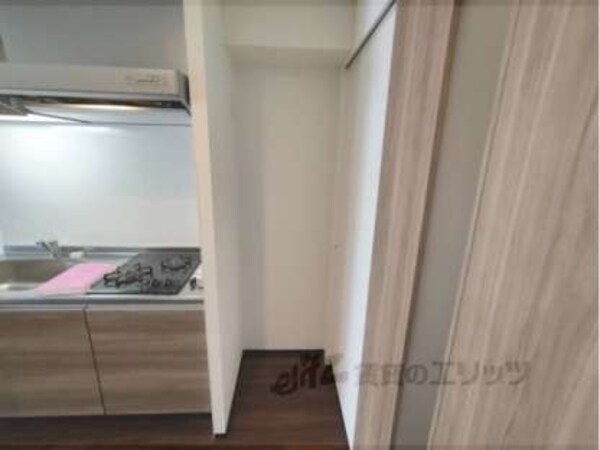 冷蔵庫置場