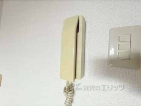 通話式インターホン