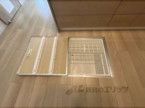 床下収納